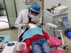 -雅悦齿科(顾村公园店)