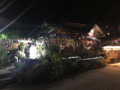 -Jungle Kitchen