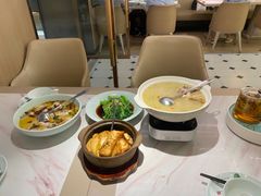 -荷花亭·湖北融合菜(中商广场店)