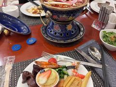 -元一希尔顿酒店·鲜切牛肉火锅禅自助餐厅