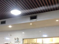 -牛一煲美食(江高店)