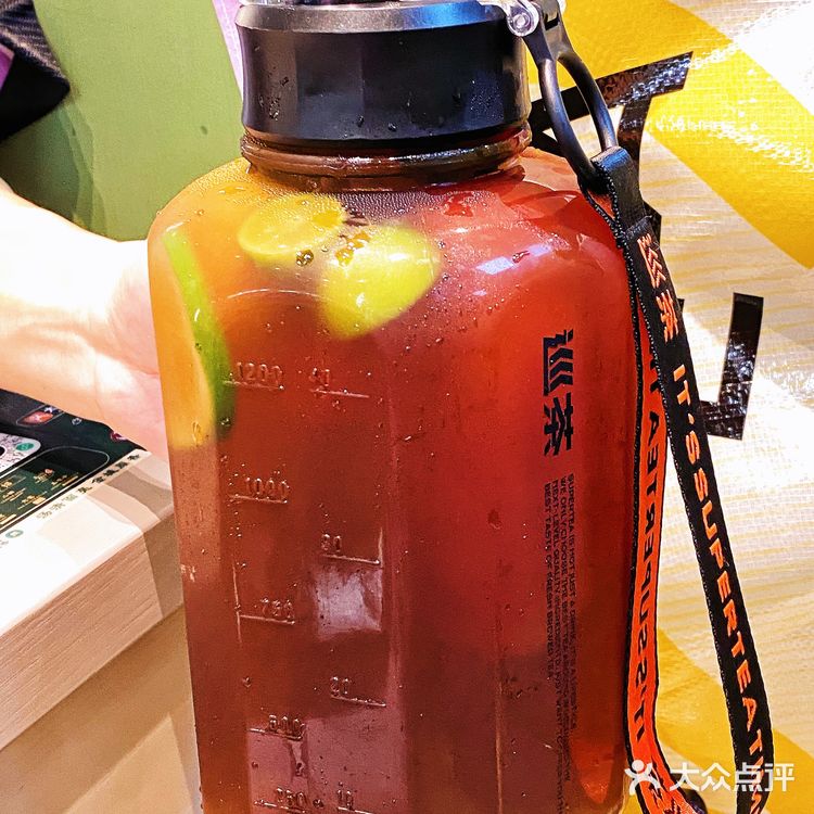 刘畊宏女孩👧必备明星同款吨吨果茶桶
