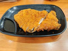 -莱莱小笼·乔艾