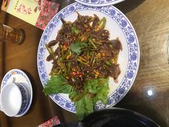 -快乐老家三鲜饺子东北菜(南六中路店)