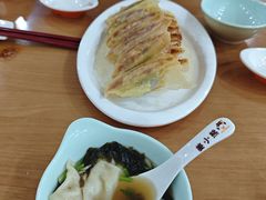 -鲜鲜锅贴(荆山路店)