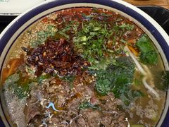 -云阿蛮云南生烫牛肉米线(奉贤路店)