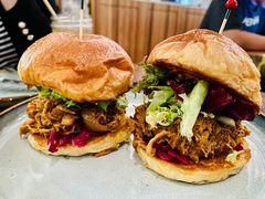 手撕猪肉汉堡-RAC BAR(安福路店)