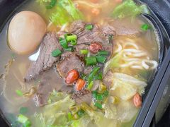 -龙记桂林米粉(财满街店)