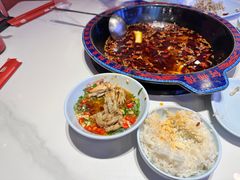 -何师傅美蛙鱼头(汉街店)