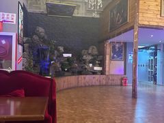 -明日世界密室轰趴·剧本桌游·箭馆团建(国贸店)