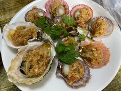 油泼扇贝-人和啤酒屋海鲜大排档(营口路店)