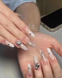 -H12 STAR日式美甲美睫专门店