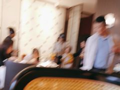 -鸽子侯·家宴·平价海鲜(绿地店)