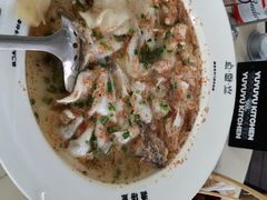 -渔语鱼酸菜鱼新川菜(来福士店)