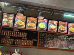 -丽影重庆小面(定西路店)