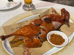 -香山湖家家宴(中山陵店)