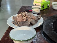 -朝伟清真铜瓢牛肉馆(三十年老·店)