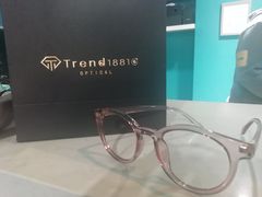 -Trend1881视光·蔡司视觉(领展广场店)