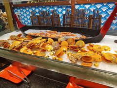 -四海一家自助餐(益田假日广场店)