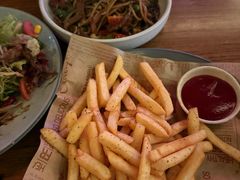 -MARU玛露音乐餐厅(大学路店)