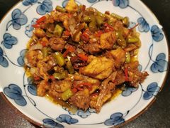 酸豆角炒鸡-侯师傅热炒店(印象城店)
