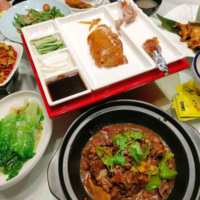 湖锦酒楼·烤鸭坊(后湖金桥永旺店)