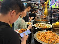 -四海一家自助餐(益田假日广场店)