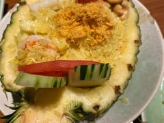菠萝海鲜炒饭-mango tree芒果树泰国餐厅(青岛万象城店)