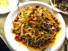 -胖太太四川麻辣排骨串(镇江路分店)