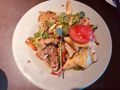 -大头虾越式风味餐厅(光明广场店)