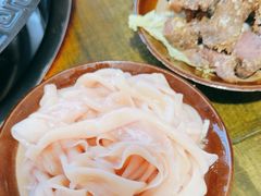-黄潇洒老火锅(九眼桥宏济巷店)