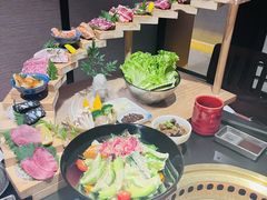 -山川小町·极番烧肉(新地假日广场店)