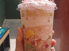 霸气小王子玫瑰草莓-奈雪的茶(重庆万象城北区店)