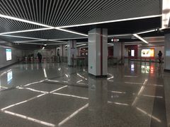 -上海游泳馆(地铁站)