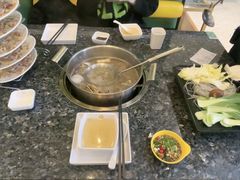 -一席地·本地鸡窝·杭帮鸡火锅(萧山银隆百货店)