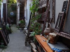 -邊城書店