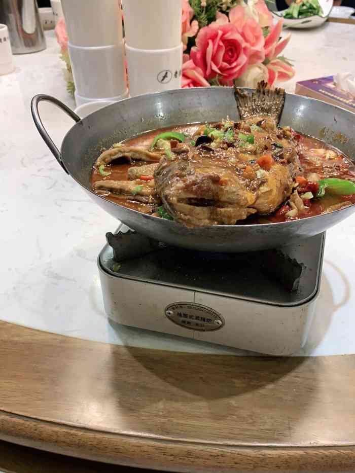 老徽州食府(桐城路店)-"在合肥待了一天看朋友,一起来了这家店,吃.