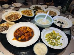 -闫府私房菜·老字号(恒隆店)