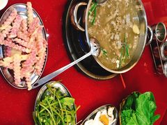 -老石黑山羊毛驴肉火锅(金凯广场店)