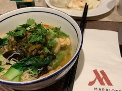 -上海宝华万豪酒店
