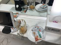 -LA BELLEZA倍丽莎美发沙龙
