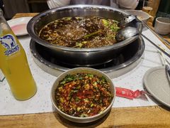 -肖肖酸萝卜鱼火锅(总店)