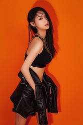 -onlygirl摄影美学馆高端定制(江滩店)