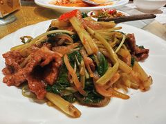 沙茶炒牛肉-光头匠