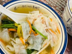 -长人馄饨铺(解放街店)