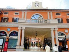 -佛罗伦萨小镇广佛名品奥特莱斯(疏港路店)