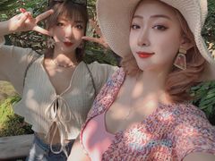 -Chom Cafe and Restaurant