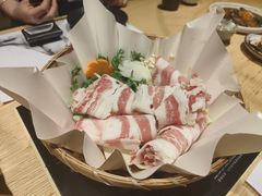 -枝魯枝魯自助料理