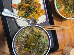 -云阿蛮云南生烫牛肉米线(奉贤路店)