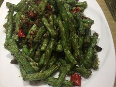 -粤港湾砂锅粥·宵夜(宝龙店)